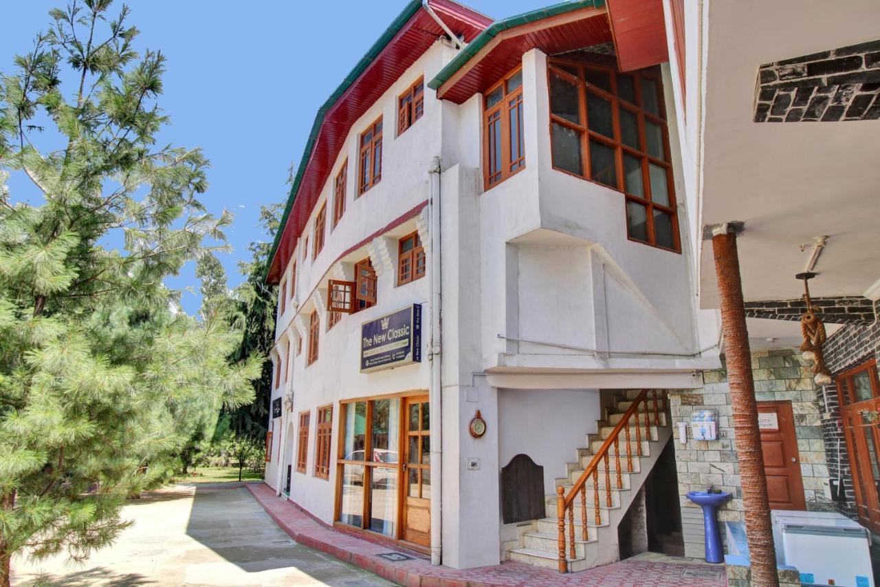 Super Oyo Capital O 91600 The Village Classic Hotel And Restaurant Srinagar  Bagian luar foto