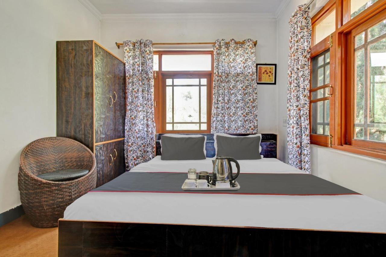 Super Oyo Capital O 91600 The Village Classic Hotel And Restaurant Srinagar  Bagian luar foto